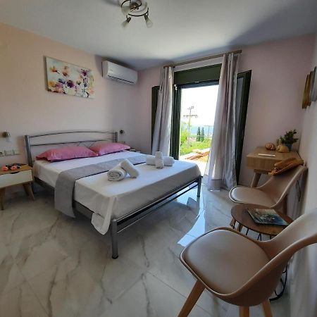 Freesia Grand Sea View Residence Svoronata Exterior photo